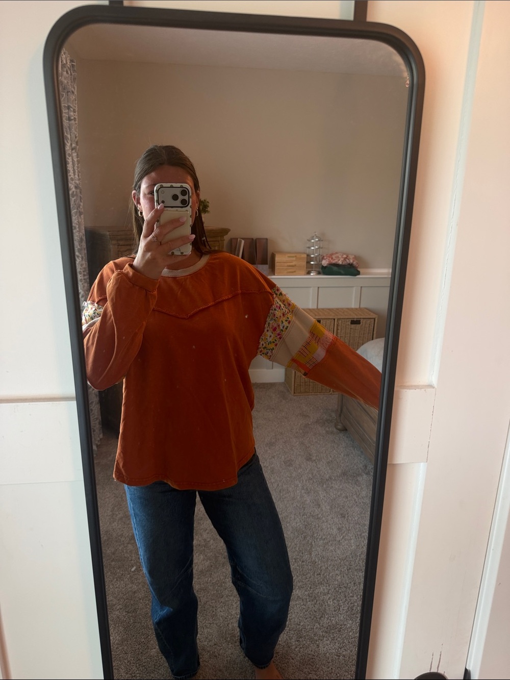 Adorable Oversized Rust Orange Patchwork Sleeve Pullover! Size Large